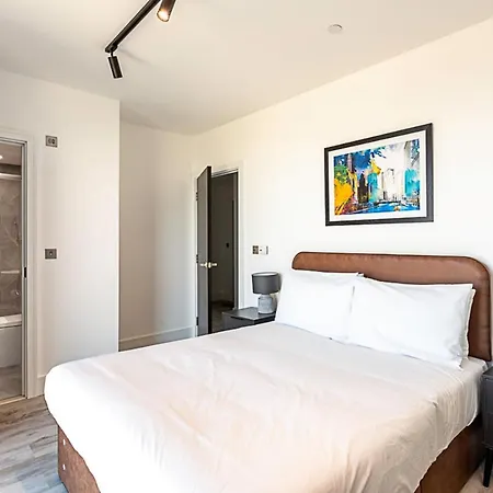 Appartement Beautiful 2 Bed Icon Tower Flat 5